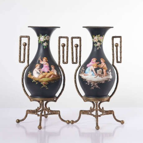 Paris Porcelain Vases — Noir & Gold Elegance (c. Late 19th–Early 20th Century)